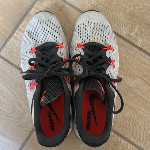 Women’s Nike zoom condition TR trainers 8.5 - Picture 4 of 6